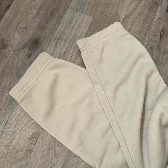 Sun And Moon Cream Skinny Joggers Size Medium - Picture 6 of 6